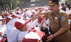 Generasi Unggul Nganjuk, Ribuan Siswa Dapat Beasiswa Berprestasi dari APBD