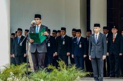 Di Tengah Gerimis, Rico Waas Pimpin Upacara Hari Kesaktian Pancasila, Tegaskan Komitmen Kebangsaan