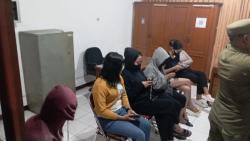 Razia Pekat di Kawasan Calam Pemalang, Satpol PP Amankan Enam Orang dan Ratusan Kondom