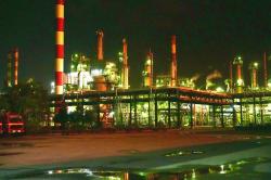 Kilang Minyak Pertamina di Dumai Terbakar, Pertamina Pastikan Pasokan BBM Tetap Aman