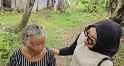 Kakek Nenek Penghuni Gubug Reot di Banyumas Mendapat Perhatian Masyarakat dan Aparat Terkait