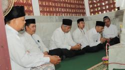 Unsika Awali Rangkaian Dies Natalis ke-11 dengan Ziarah ke Makam Singaperbangsa