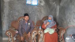 Warga Sampang Temukan Bayi Perempuan Dalam Kardus di Jalan Pamekasan, Reaksinya Bikin Kaget!