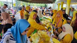 HUT ke-61, Golkar Lhokseumawe Gelar Pasar Murah  untuk Masyarakat