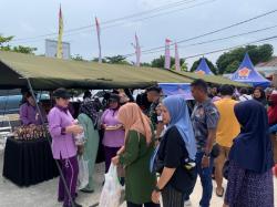 Rayakan HUT ke-80, TNI Gelar Pasar Sembako Rp10 Ribu di Tugu Sirih Tanjungpinang