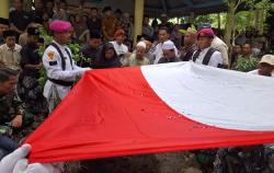 Praka Mar Zaenal Yang Gugur Saat Penerjunan RDO di Teluk Jakarta, Dimakamkan di Pulokulon Grobogan