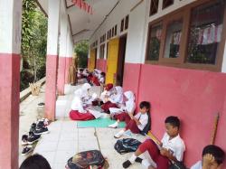 Gedung SDN Majumulya Rusak, Siswa Terpaksa Belajar Bergiliran, Harapan Perbaikan Masih Sebatas Janji