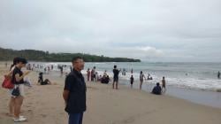 Gelombang Capai 4 Meter, Balawista Peringatkan Bahaya di Pantai Ciantir dan Goa Langir