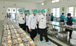 Cegah Anak Keracunan, Gubernur Ahmad Luthfi Perintahkan Posko MBG Siaga 24 Jam di Seluruh Jateng