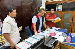 Kejari Binjai Gerebek Kantor Dinas PUTR, 4 Kontainer Dokumen Diamankan!