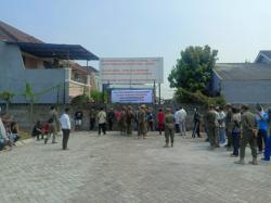 Adu Mulut, Warga Tolak Keras Pembukaan Akses Jalan Antar Perumahan!