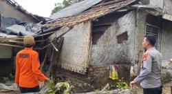 Cuaca Buruk di Pandeglang, Lima Rumah di Desa Ujung Jaya Rusak Diterjang Angin dan Pohon Tumbang