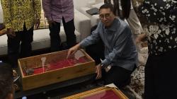 Fadli Zon Tertarik Lihat Langsung Fosil Stegodon Tritik, Nganjuk Siapkan Museum Prasejarah