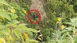 “Fantastic Rescue!”: Kisah Bule Jerman yang Terjebak 45 Meter di Tebing Agam