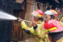Ditinggal Kondangan, Dua Rumah di Pemalang Ludes Terbakar