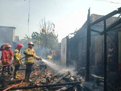 Kebakaran Hebat di Poncorejo Gemuh, Dua Rumah Ludes, Tiga Lainnya Terdampak