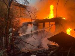 Damkar dan Warga Berhasil Jinakkan Kebakaran di Sliyeg Indramayu, Kerugian Capai Rp50 Juta