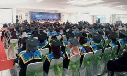 Ratusan Lulusan Universitas BPD Jateng Siap Bersaing di Dunia Kerja