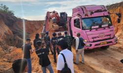 Polri dan TNI Tindak Tambang Galian C Ilegal di Kampar, 2 Diamankan
