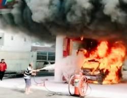 Mobil Terbakar Saat Isi BBM di SPBU Cimahi, Api Langsung Membesar Pengendara Panik