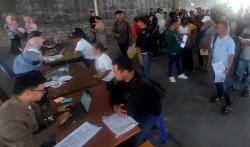 Dampak PHK PT Pelangi Indah Jaya, Eks Karyawan Rame-rame Cairkan JHT