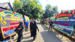 Suasana Rumah Duka Perwira Muda TNI Letda Fauzi di Pangkep, Gugur Ditembak OPM di Papua Pegunungan
