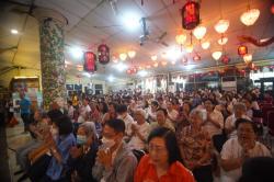 6.000 Umat Buddha Padati Wihara Ekayana Arama Rayakan Kathina 2569/2025