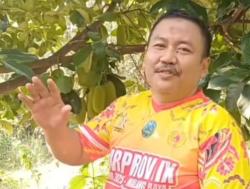 Ketua Golkar Jatim Ali Mufthi Temukan Kedamaian Lewat Hobi Berkebun Berkebun
