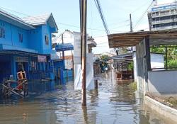 Banjir Rendam 15 Kelurahan di Cilacap, Ratusan Warga Mengungsi
