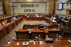 Kenaikan Dana Reses Capai Rp702 Juta, DPR Klaim Penyesuaian, Publik Soroti Transparansi