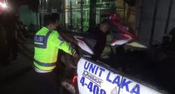 Kaget Klakson Bus, Sepasang Kekasih Tewas Terlindas Truk Boks di Jombang, Kondisi Mengenaskan