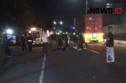 Kaget Suara Klakson Bus, Dua Orang Tewas Terlindas Truk Boks di Jombang