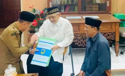 Kado Hari Santri Nasional, Bupati Kudus Gratiskan PBG untuk Pesantren dan Tempat Ibadah