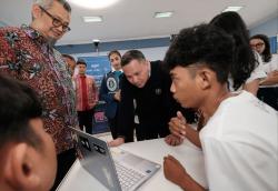 Generative AI: Siswa SMA Jawa Barat Cetak Sejarah Dunia Bersama Amazon