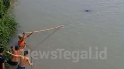 Satu Remaja Hanyut di Sungai Gung Tegal Ditemukan Meninggal