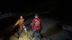 Hendak Buat Konten terjun dari Jembatan ke Sungai Dua Pelajar di Tegal Hanyut