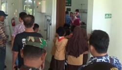 Nasi Goreng Terasa Pahit dan Asam, Sebelas Siswa SD di Magetan Diduga Keracunan Menu MBG