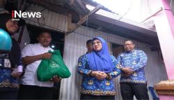Kerja Tulus Berbuah Manis, Idam Petugas Kebersihan Terima Bantuan Rumah dari Bupati Gowa