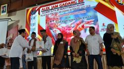 Peduli Kemanusiaan, Alumni Jam Gadang 88 Serahkan Bantuan Rp120 Juta bagi Palestina