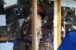 Viral! Seorang Ayah Tega Sandera Dua Anak Kandung, Aksi Penyelamatan Damkar Berlangsung Dramatis
