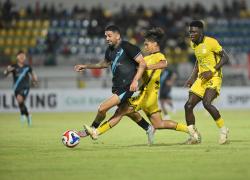 Persela Taklukkan Barito, Akhiri Rekor Tak Terkalahkan di Stadion Demang Lehman