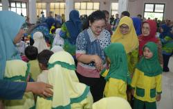 Buka Festival Anak Sholeh Bustanul Athfal, Begini Pesan Agustina Wilujeng