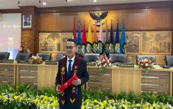 Pengacara Nikita Mirzani, Usman Lawara Raih Gelar Doktor Hukum Bahas Sanksi Pidana Korporasi TPPU