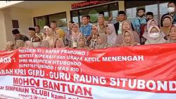 Kecewa dan Terluka, Puluhan Guru Pensiunan Situbondo Tuntut Keadilan atas Dana Simpanan di Koperasi