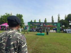 Momen Spesial Hari Santri: Siswa Kenakan Sarung dan Peci, Kepsek Soroti Krisis Iklim Dunia