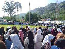 Pawai 100 Kastrol Meriahkan Hari Santri Nasional di Sukaresmi