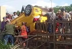 Heboh! Perampok Bermukena di Takalar Ketahuan: Pelaku Kabur, Mobilnya Dihajar Massa