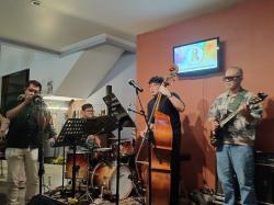 Jazz Night Bandung: Nada Empati untuk Para Penyintas Autoimun Indonesia