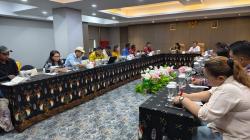 Setop Jual Mahal! Bapanas Ultimatum Distributor Beras di Zona 3 Papua-Maluku