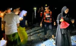 Kapal Rusak di Tengah Laut Meranti, 90 Santri Terombang-ambing